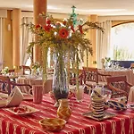 Hotel Petit Cala Fornells