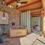 Hotel Petit Cala Fornells