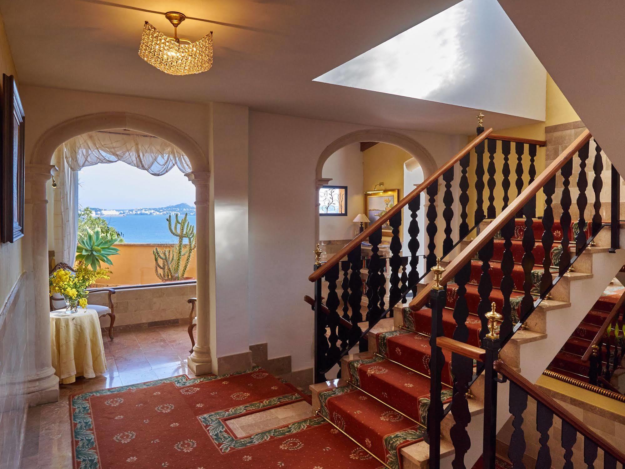 Hotell Petit Cala Fornells