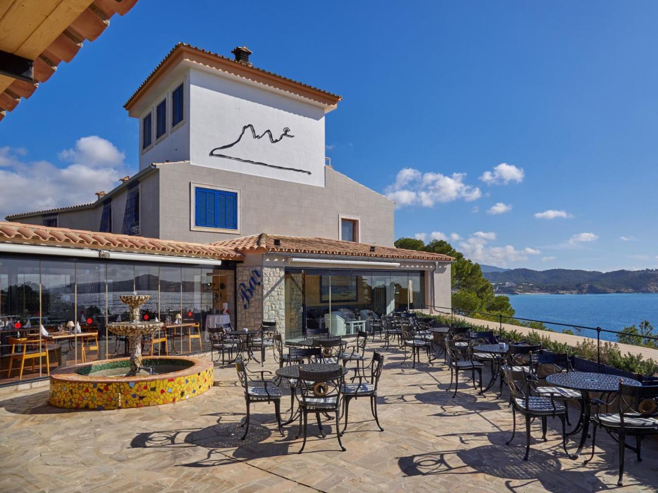 Petit Cala Fornells Hotell